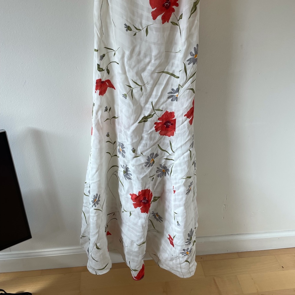 Privacy please Wheeler Dress Floral - Picture 3 of 4